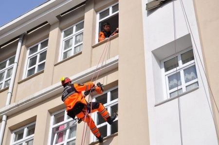 Deprem ve yangın tatbikatı