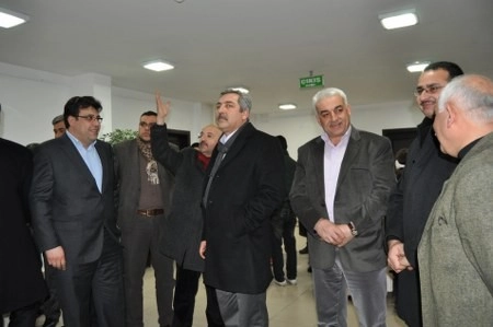 Gölbaşı'nda aşıklar atıştı