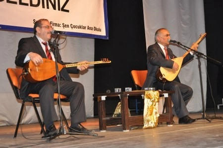 Gölbaşı'nda aşıklar atıştı