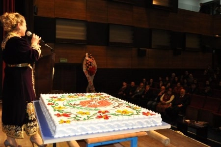 Gölbaşı'nda aşıklar atıştı