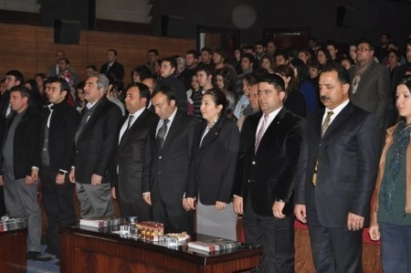 Gölbaşı'nda aşıklar atıştı