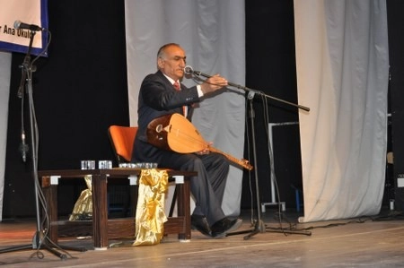 Gölbaşı'nda aşıklar atıştı