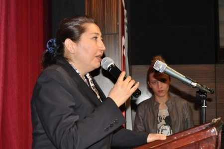 Gölbaşı'nda aşıklar atıştı