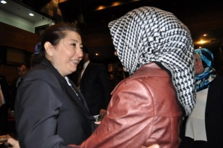 Gölbaşı'nda aşıklar atıştı