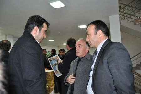 Gölbaşı'nda aşıklar atıştı