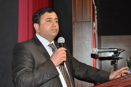 Gölbaşı'nda aşıklar atıştı