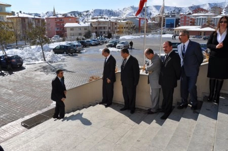 Törenle hizmete açıldı