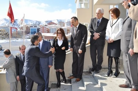 Törenle hizmete açıldı