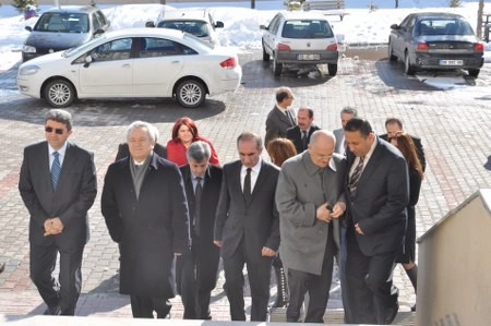 Törenle hizmete açıldı