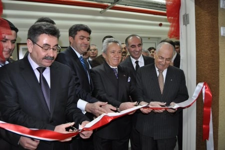 Törenle hizmete açıldı