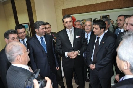 Törenle hizmete açıldı