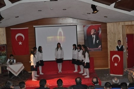 Mehmet Akif Ersoy anıldı