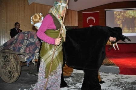 Mehmet Akif Ersoy anıldı