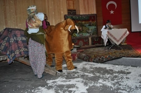 Mehmet Akif Ersoy anıldı