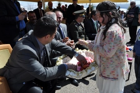 Nevruz Ateşi yakıldı