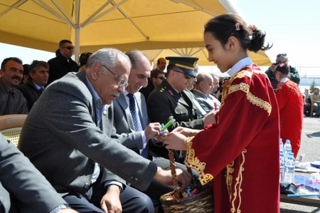 Nevruz Ateşi yakıldı