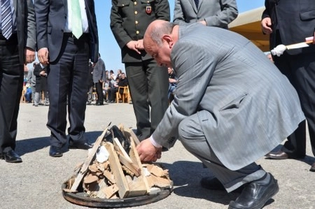 Nevruz Ateşi yakıldı