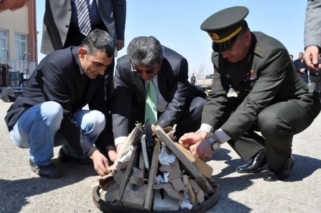 Nevruz Ateşi yakıldı