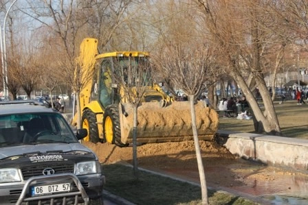 Çay Bahçesi de sular altında kaldı