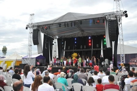 Başkent'te Festival Coşkusu