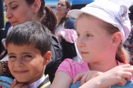 Gölbaşı'nda çocukların 23 Nisan coşkusu