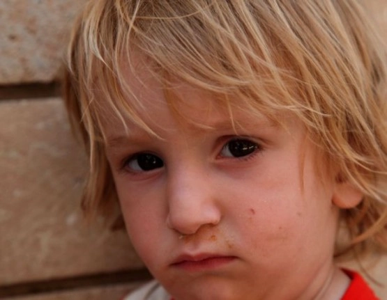 Çatışmaların ortasında kalan masum yüzler