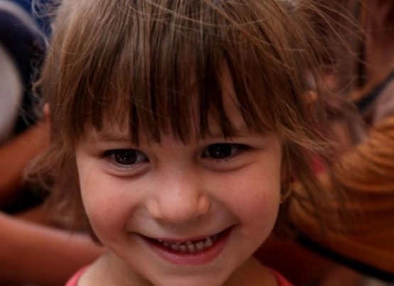 Çatışmaların ortasında kalan masum yüzler