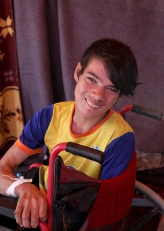 Çatışmaların ortasında kalan masum yüzler