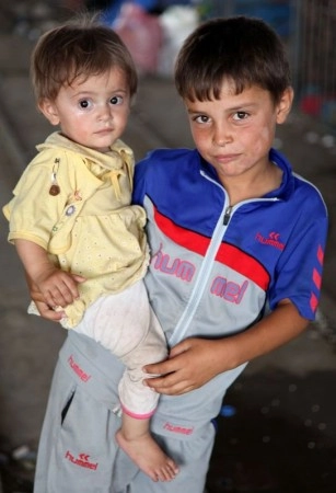 Çatışmaların ortasında kalan masum yüzler