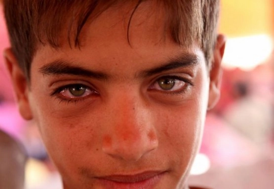 Çatışmaların ortasında kalan masum yüzler