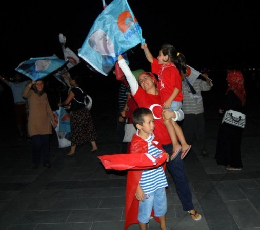 Türkiye'nin dört bir yanından kutlama manzaraları