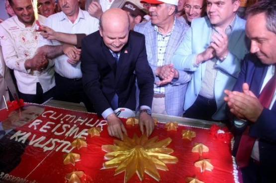 Türkiye'nin dört bir yanından kutlama manzaraları