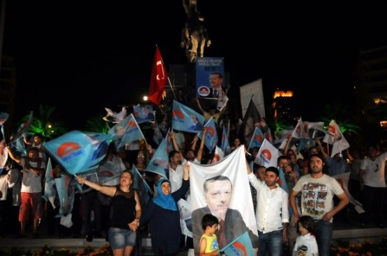 Türkiye'nin dört bir yanından kutlama manzaraları