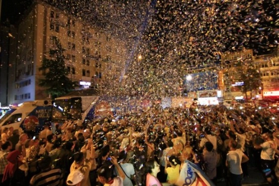 Türkiye'nin dört bir yanından kutlama manzaraları