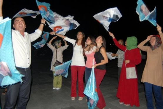 Türkiye'nin dört bir yanından kutlama manzaraları