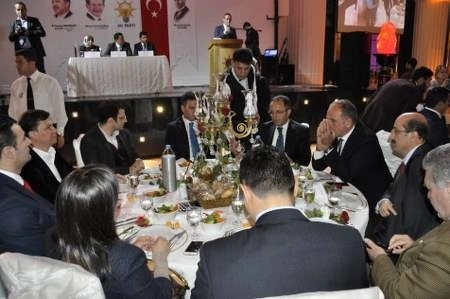 Ak Parti İlçe Danışma Toplantısı