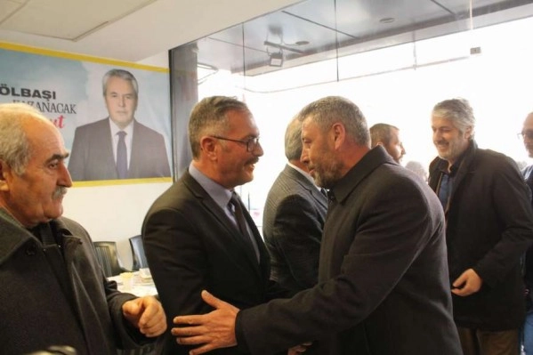 Hacı Karagöz İYİ PARTİ'ye resmen katıldı