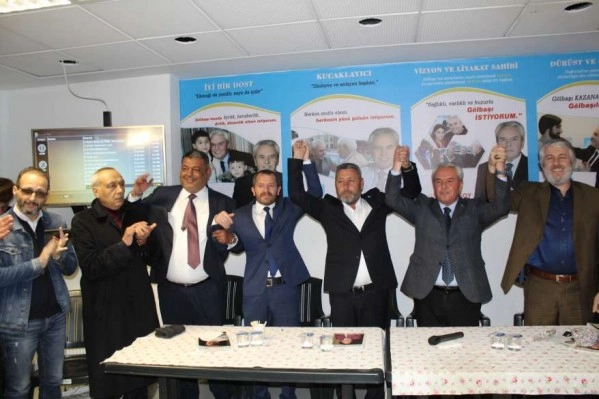 Hacı Karagöz İYİ PARTİ'ye resmen katıldı