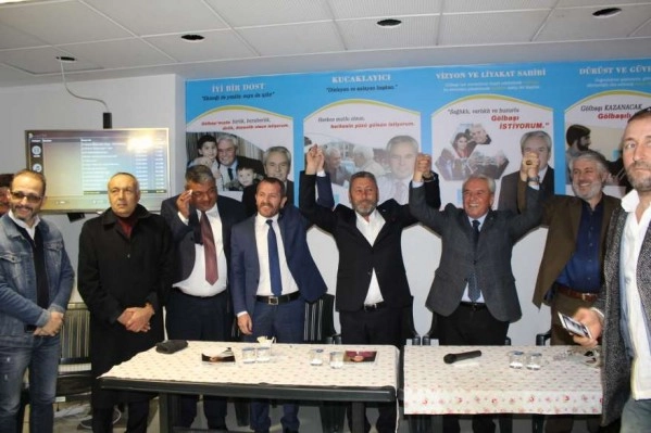 Hacı Karagöz İYİ PARTİ'ye resmen katıldı