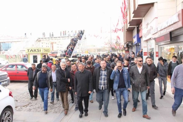 Hacı Karagöz İYİ PARTİ'ye resmen katıldı