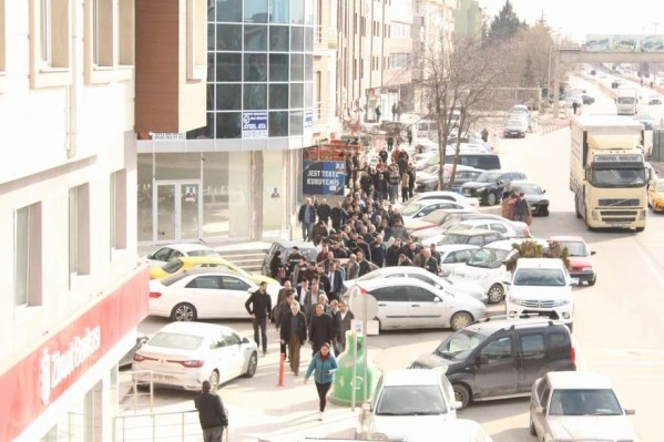 Hacı Karagöz İYİ PARTİ'ye resmen katıldı