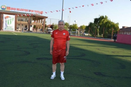 Turnuvanın şampiyonu Velihimmetlispor