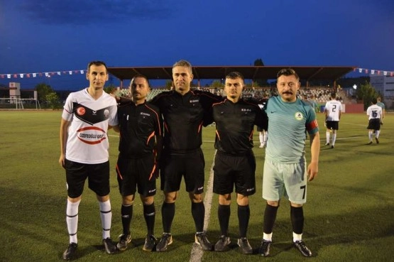 Turnuvanın şampiyonu Velihimmetlispor