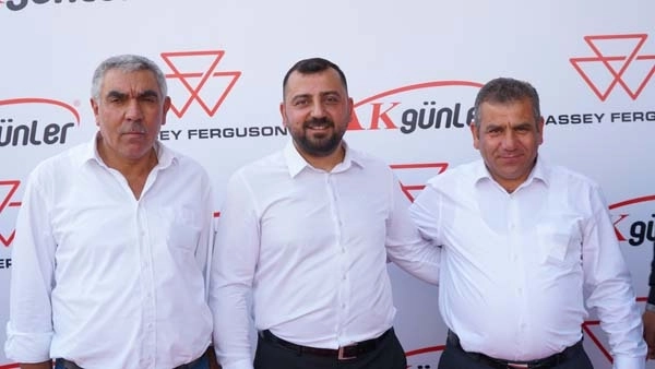 Akgünler Otomotiv Gölbaşı Plazası Görkemli Bir Törenle Açıldı