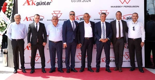 Akgünler Otomotiv Gölbaşı Plazası Görkemli Bir Törenle Açıldı