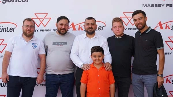 Akgünler Otomotiv Gölbaşı Plazası Görkemli Bir Törenle Açıldı