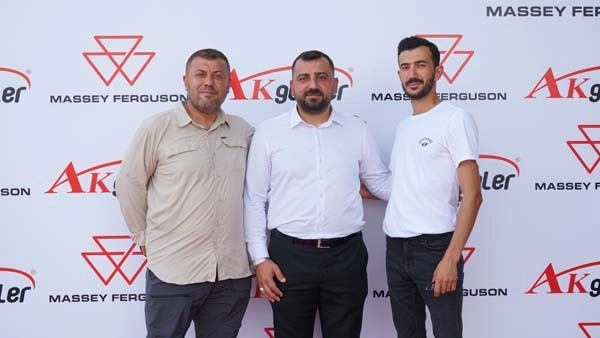 Akgünler Otomotiv Gölbaşı Plazası Görkemli Bir Törenle Açıldı