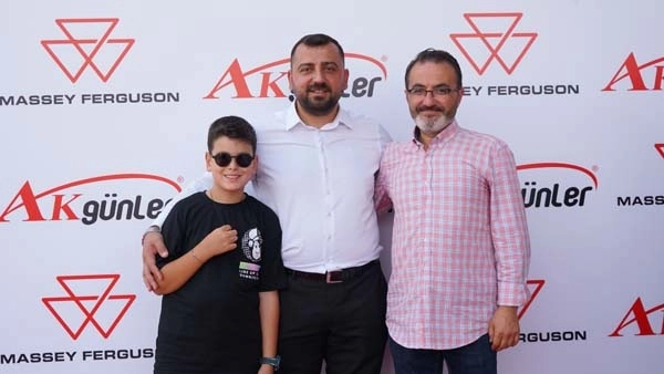 Akgünler Otomotiv Gölbaşı Plazası Görkemli Bir Törenle Açıldı