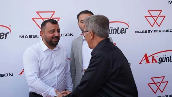 Akgünler Otomotiv Gölbaşı Plazası Görkemli Bir Törenle Açıldı