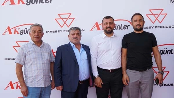 Akgünler Otomotiv Gölbaşı Plazası Görkemli Bir Törenle Açıldı